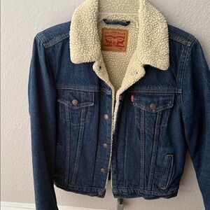Levi's Dark Blue Denim Jacket with Cream Sherpa Lining